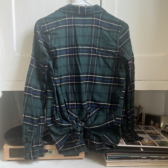 G.H. Bass Plaid Flannel Shirt - Picture 4 of 5
